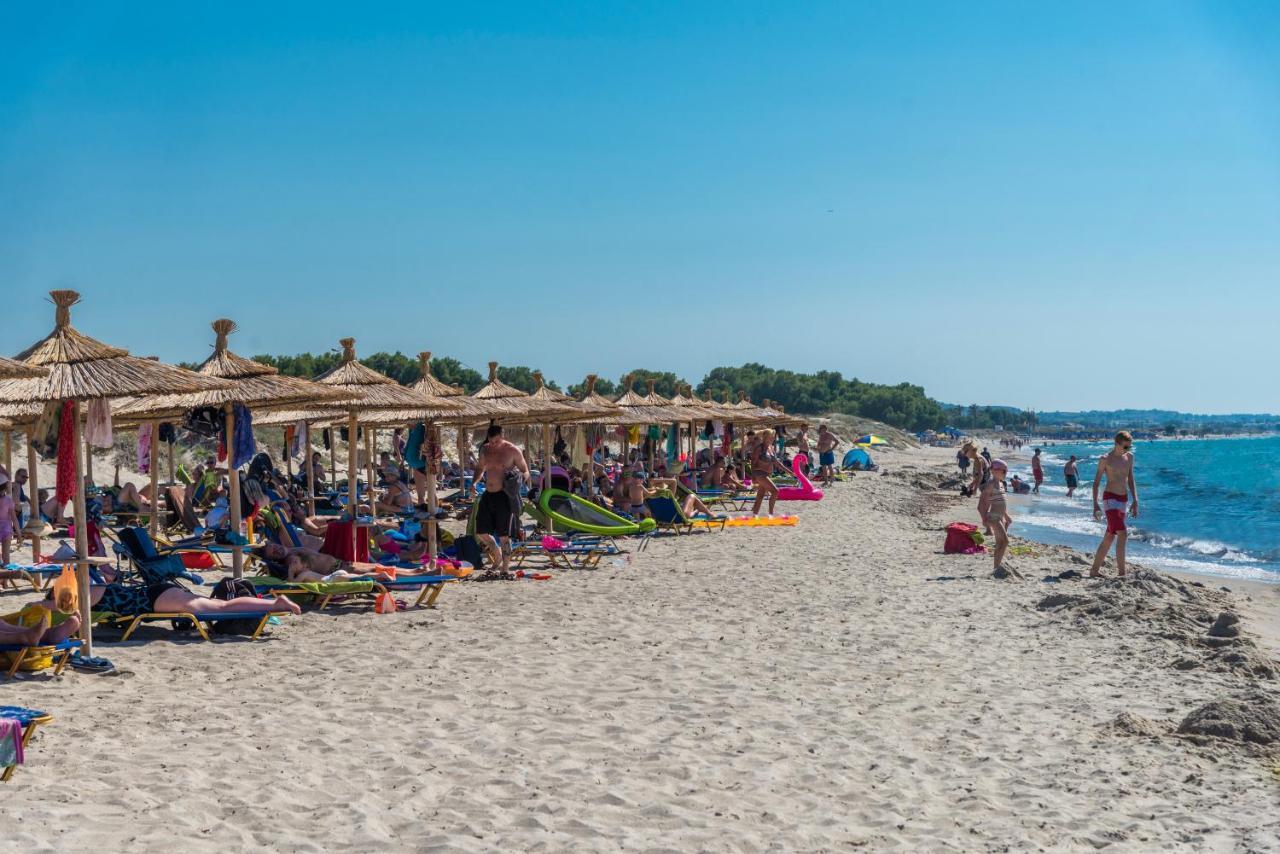 Sandy Beach Marmari  Exterior photo