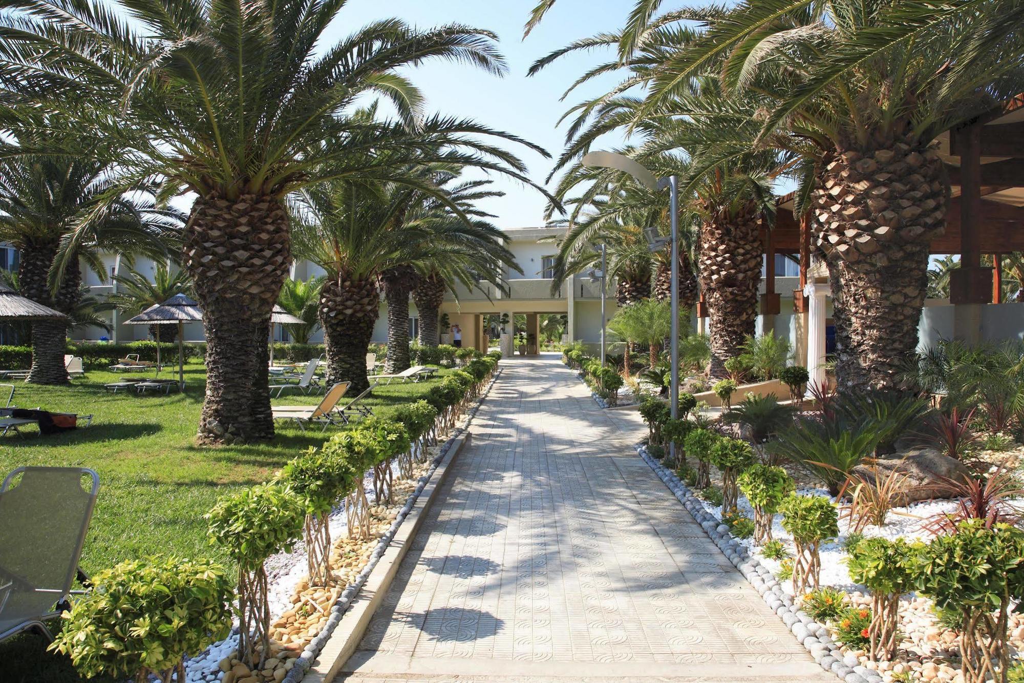Sandy Beach Marmari  Exterior photo