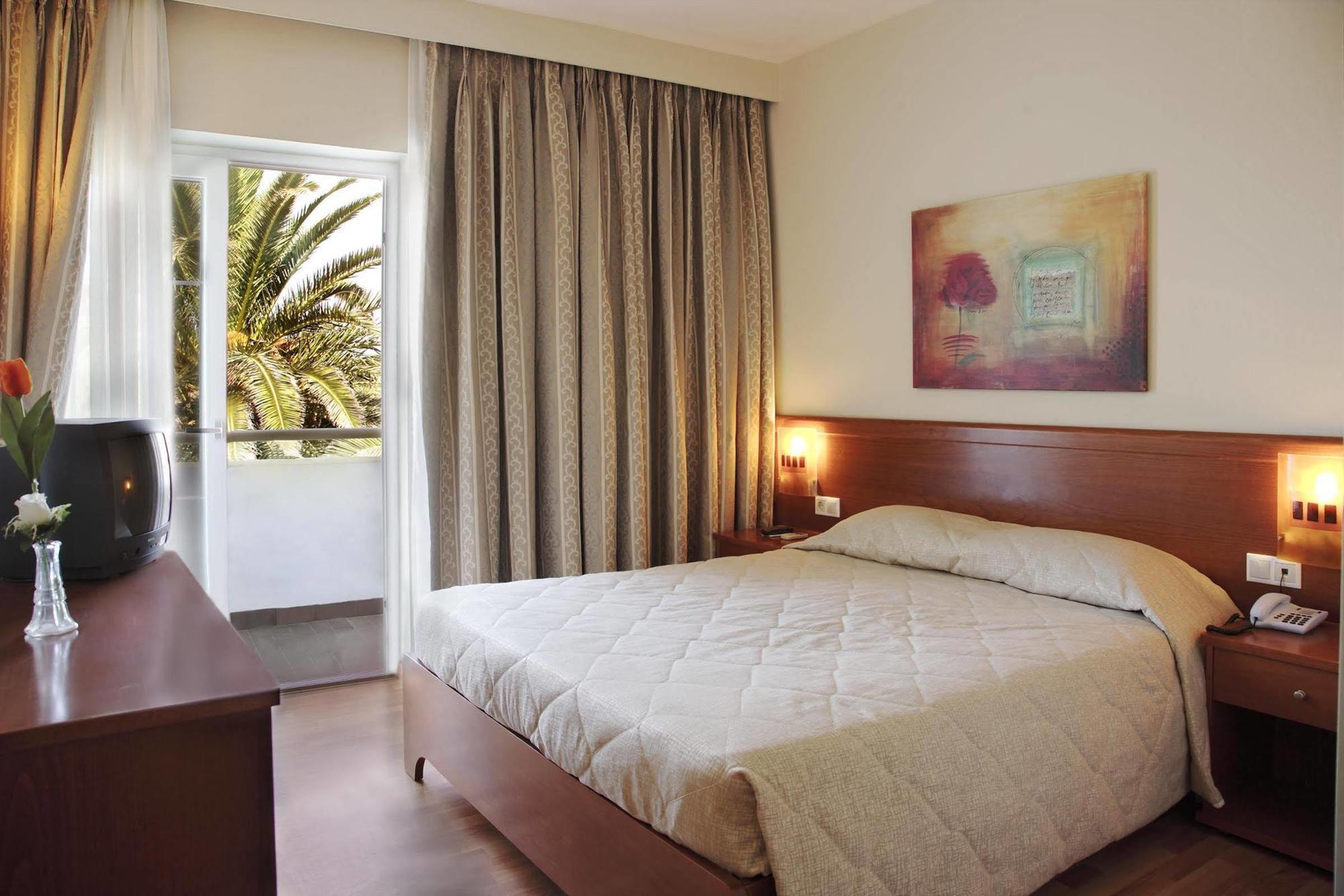 Sandy Beach Marmari  Exterior photo